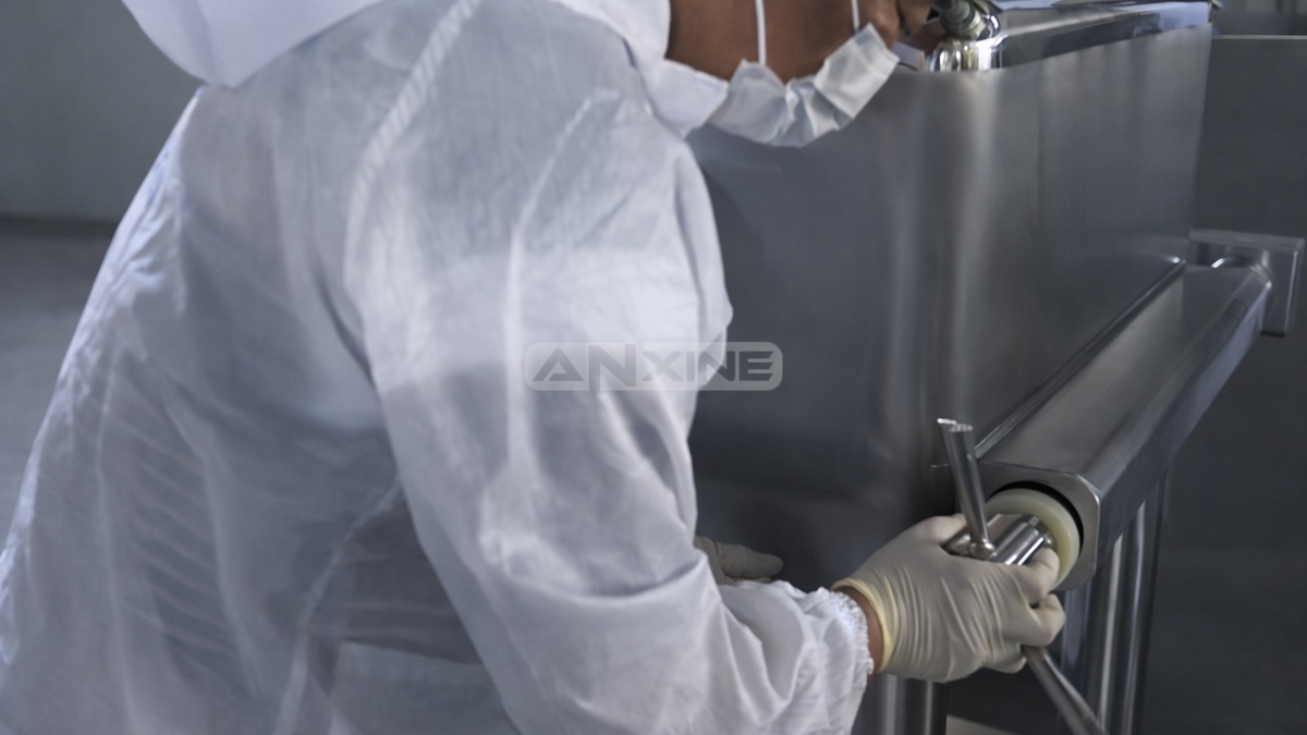 ACB Series Post Hoist IBC Blender Operation