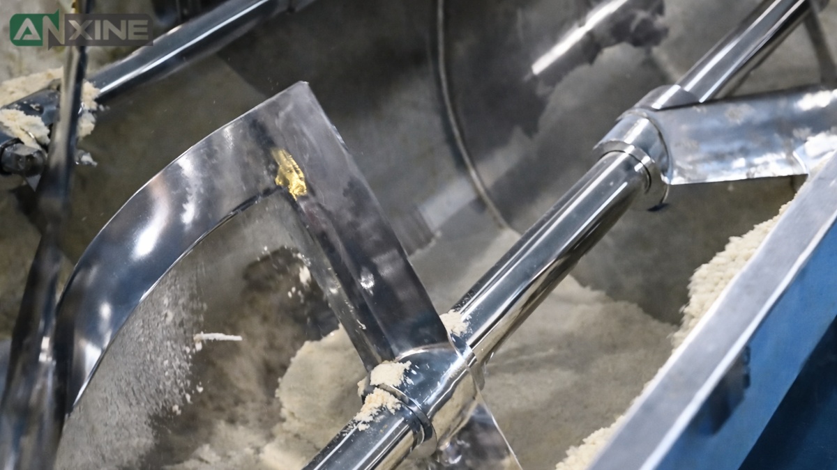 CH Series Ribbon Blender Operation