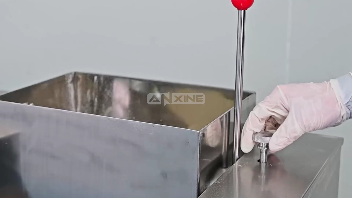 CH Series Ribbon Blender Operation