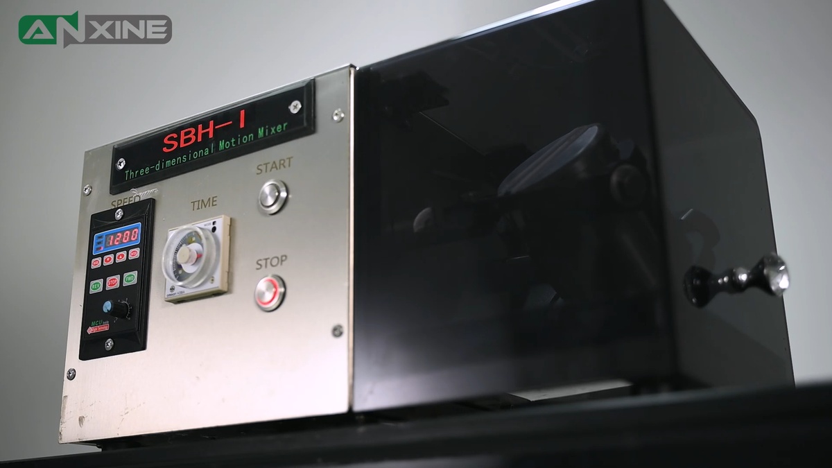 SBH-I 3D Powder Mixer Operation