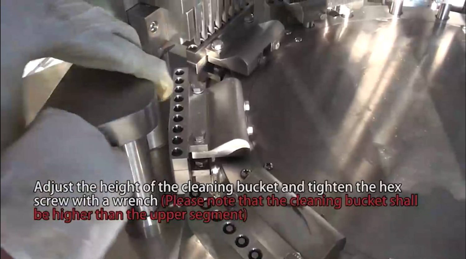 How to Install the Molds