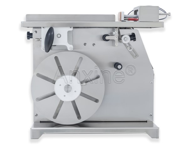 Corner labeling and sealing machines