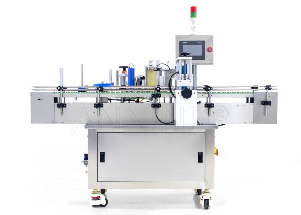 Automatic labeling machines